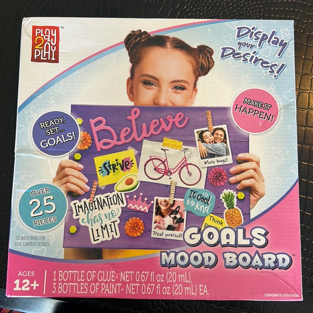 Girls Goal Mood Board- Arts&Crafts NIB
